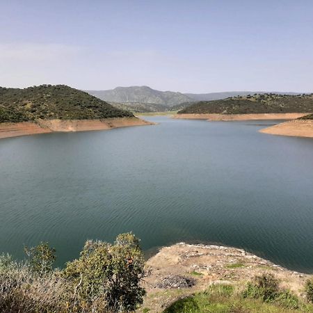 Baños de la Encina Casa Rural Verde Oliva מראה חיצוני תמונה