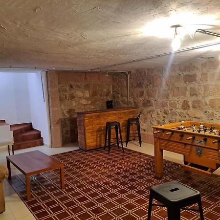 Baños de la Encina Casa Rural Verde Oliva מראה חיצוני תמונה