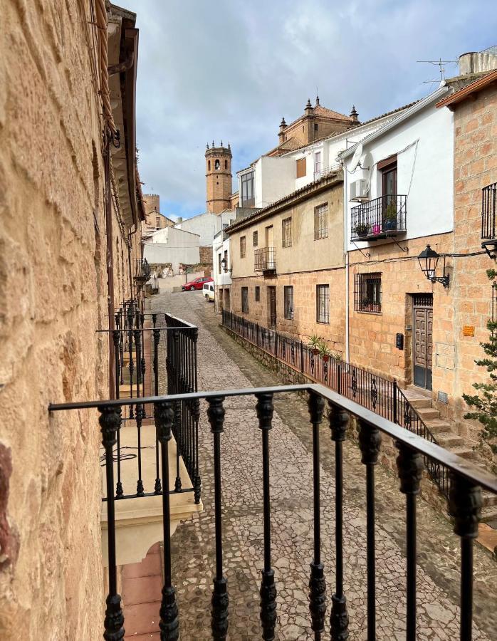Baños de la Encina Casa Rural Verde Oliva מראה חיצוני תמונה