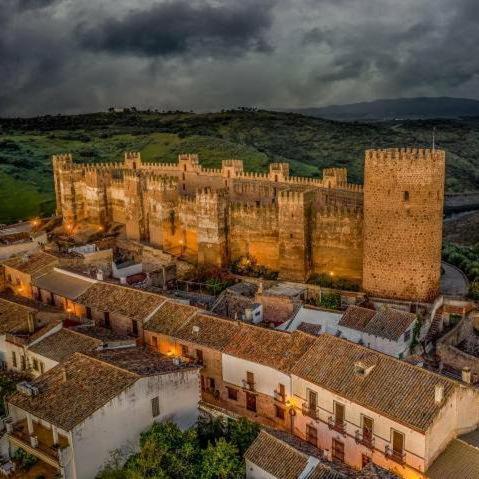 Baños de la Encina Casa Rural Verde Oliva מראה חיצוני תמונה